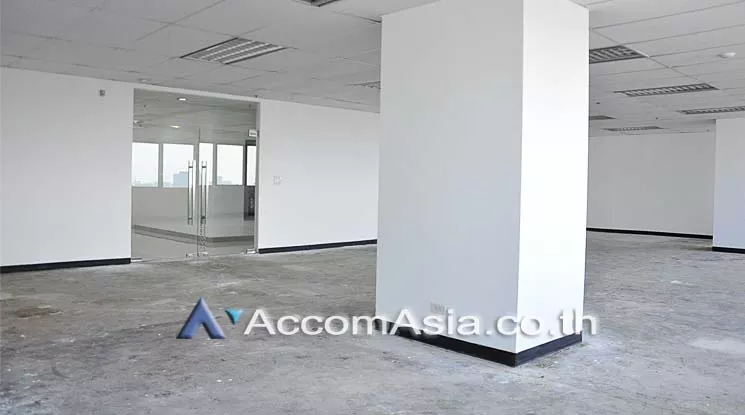 unit Office space For Rent in Ratchadaphisek, Bangkok  near MRT Sutthisan (AA14818)